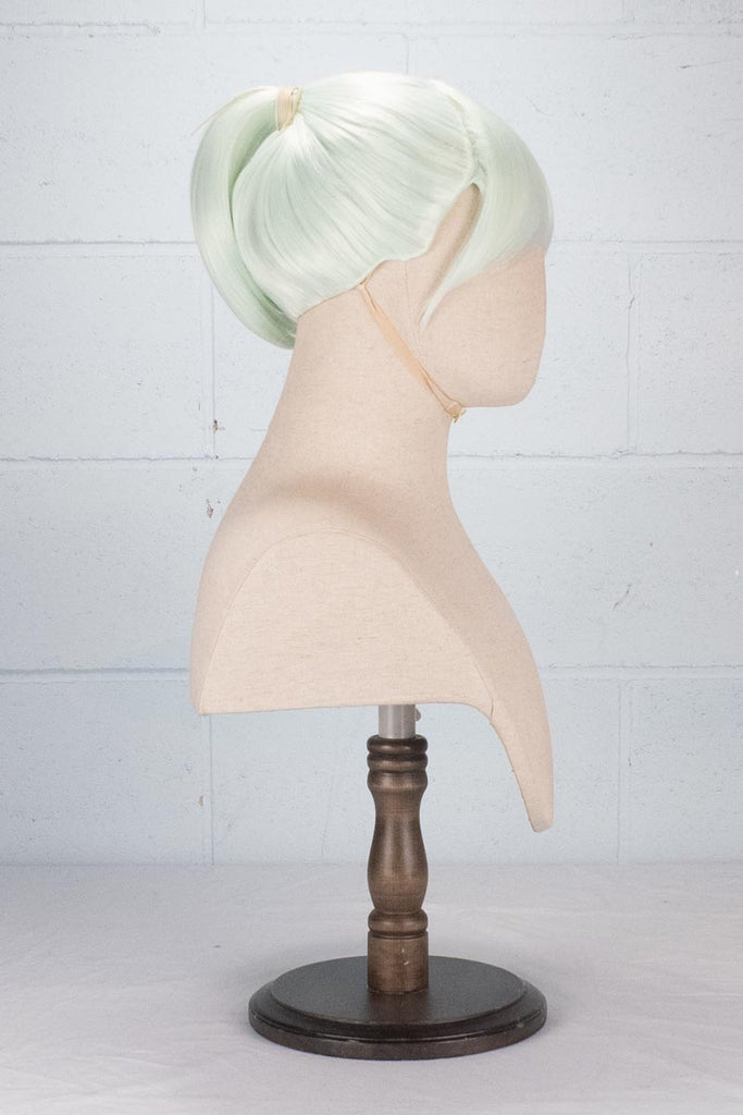 Cosplay Wig Dave in 82 colours by Coscraft, ponytail style